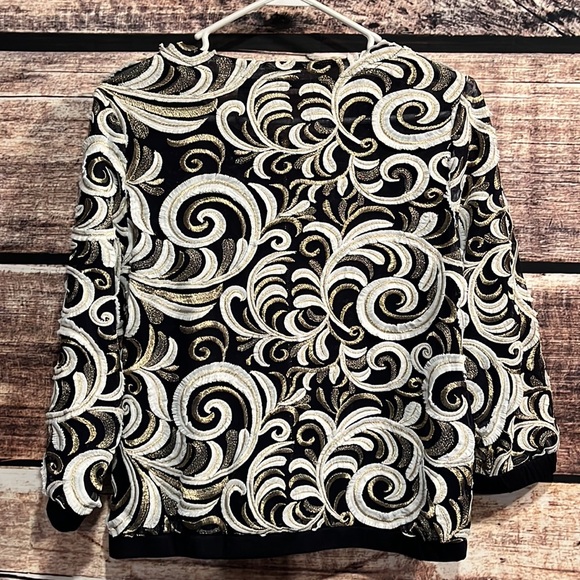 Chicos scrolls bomber jacket - Picture 7 of 8